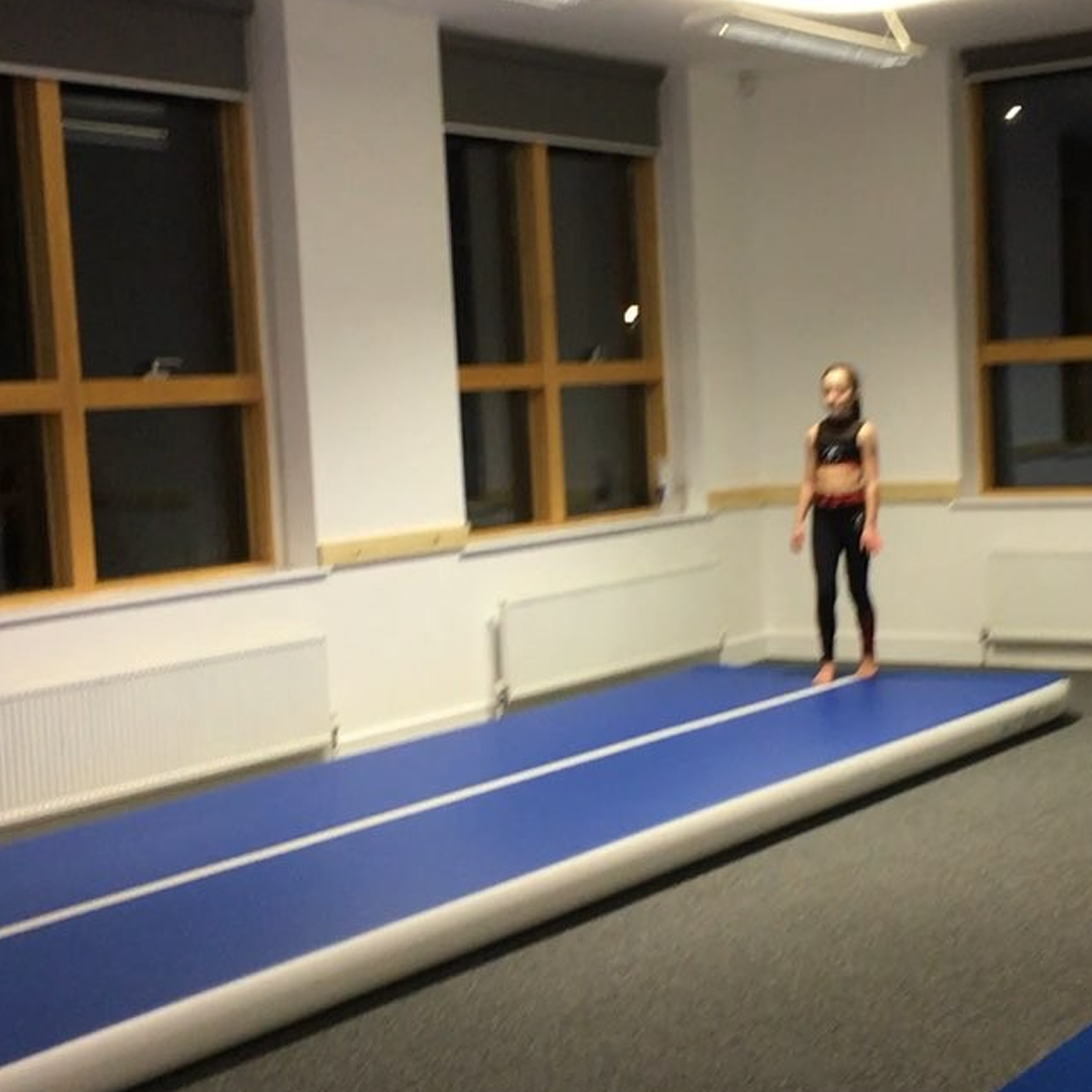 8m x 2m x 20cm Air Track Blue/White